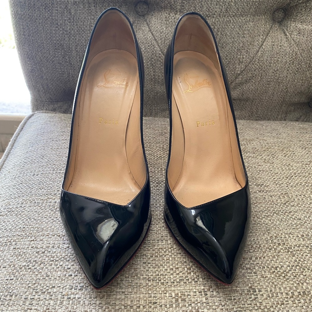 Black patent pumps